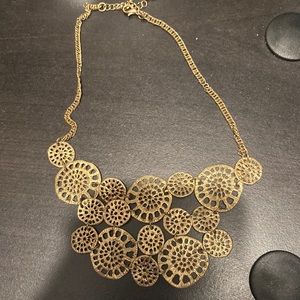 Statement necklace